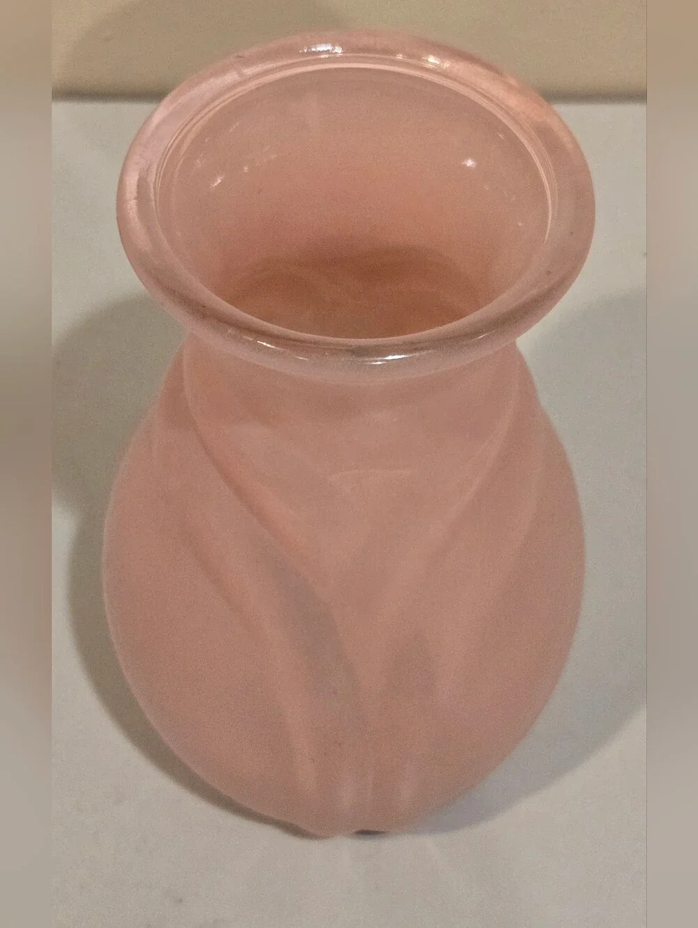 Pink Glass Vase - Elegant Home Accent